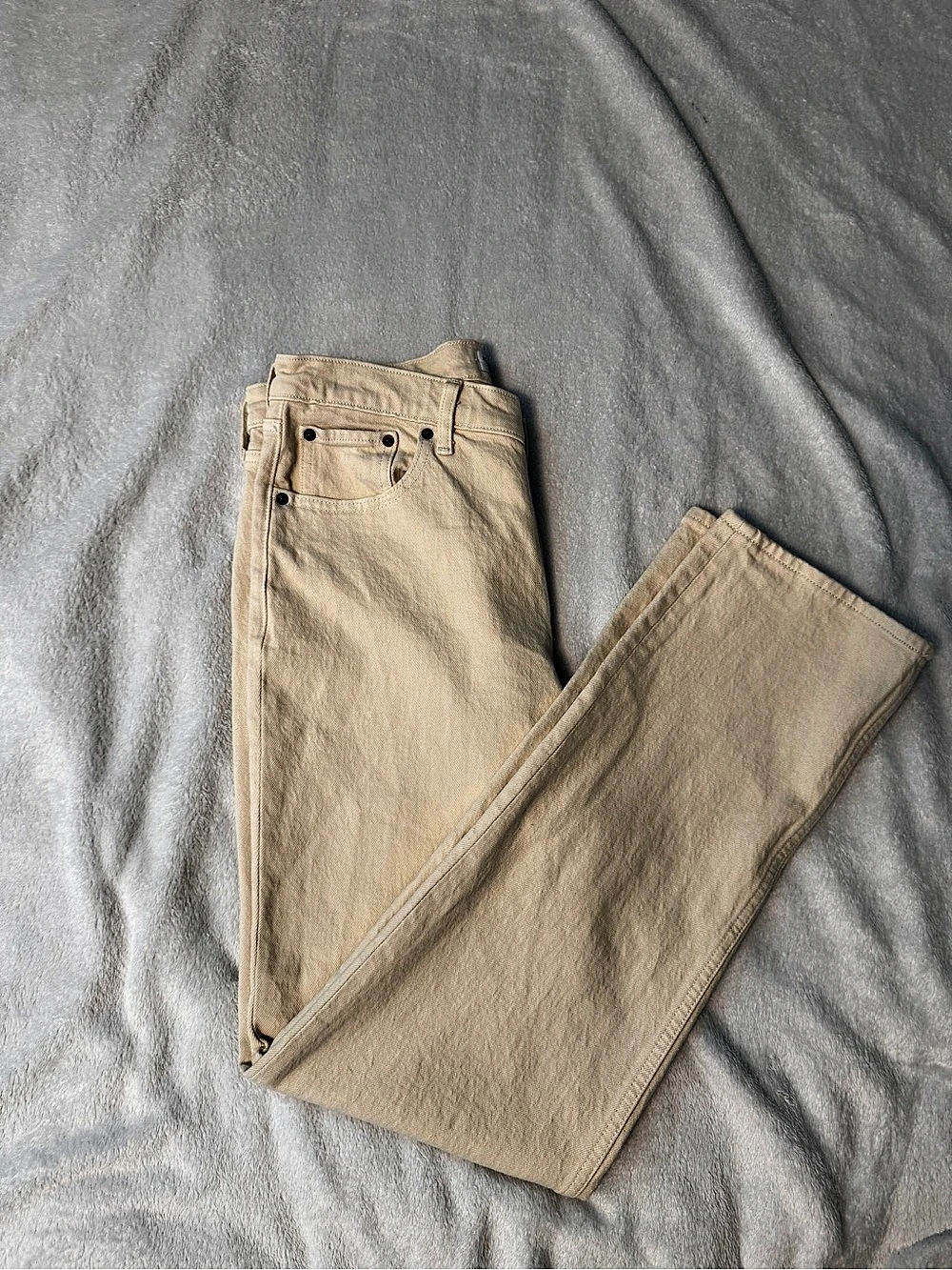 Abercrombie & Fitch The 90s Straight Mid Rise Jeans Waist 28